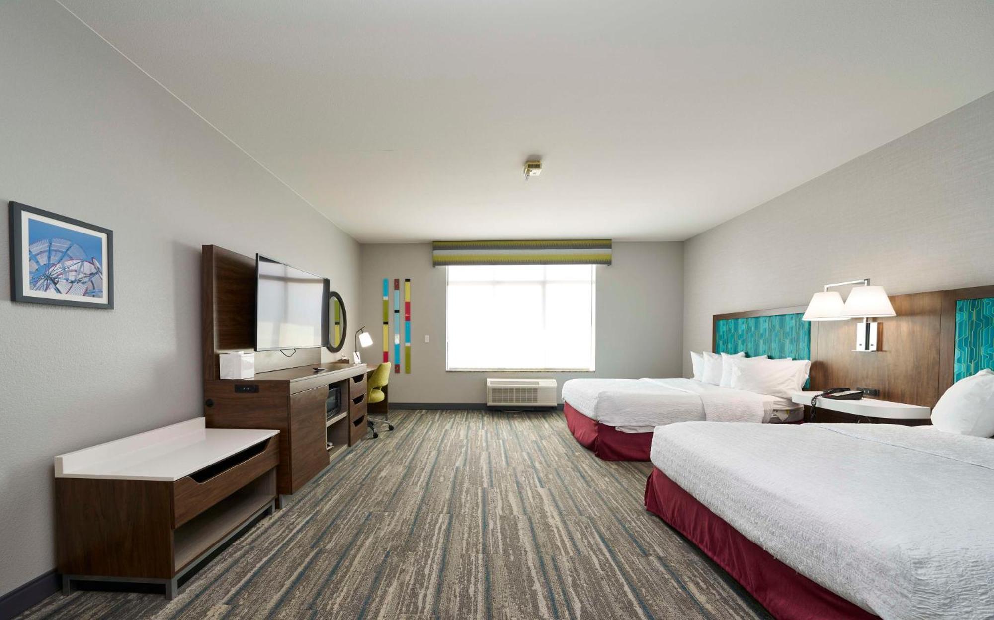 Hampton Inn & Suites Salinas Esterno foto