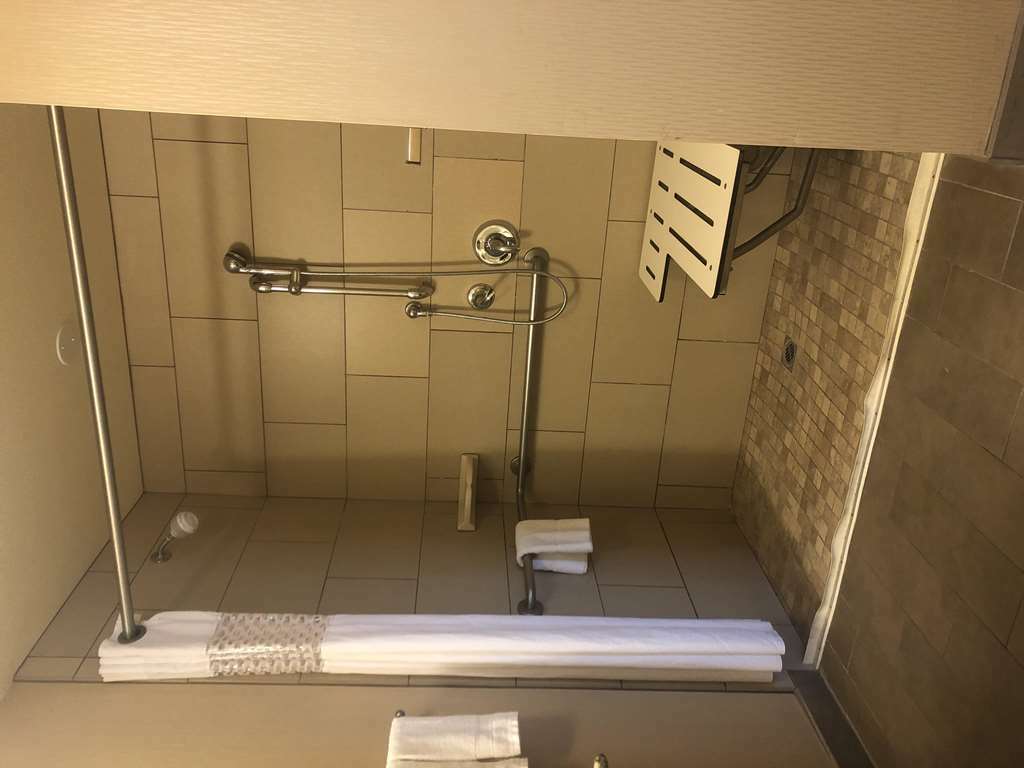Hampton Inn & Suites Salinas Camera foto